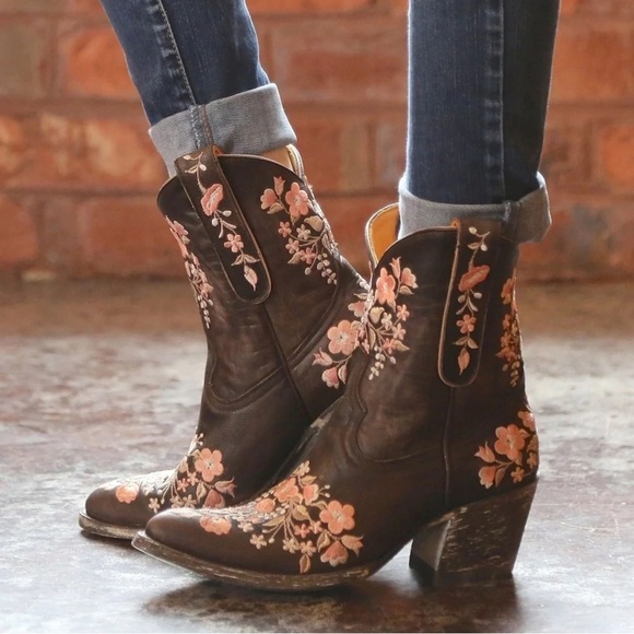 Old Gringo Sora Chocolate 8” - Picture 1 of 6